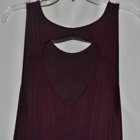 American Eagle Maroon Shift Dress - Picture 3 of 5
